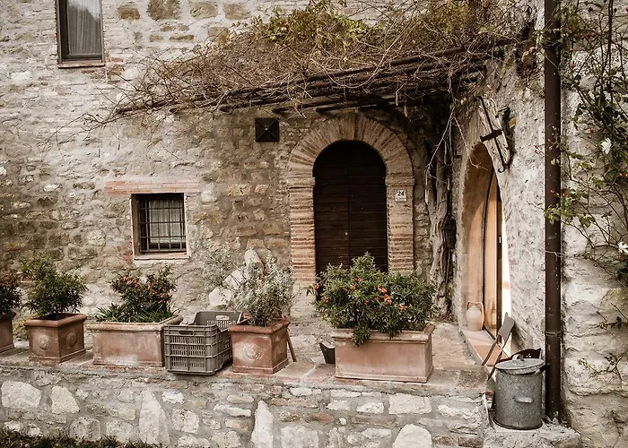 Torre Valbiancara Country house *